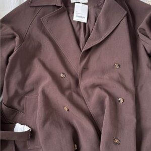 OAK + FORT Brown trench